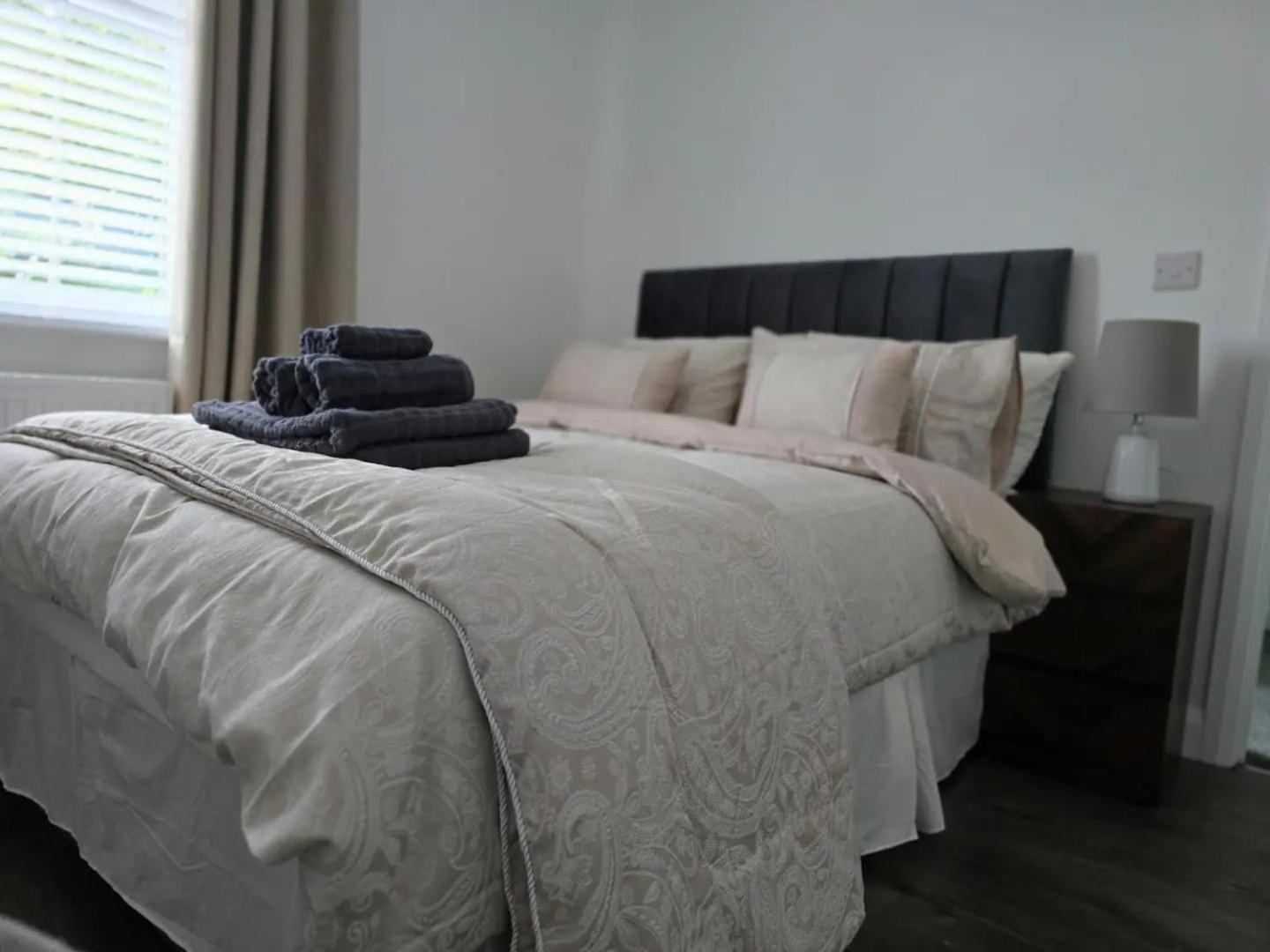 Perfect From Heart Of Sleeps 6 Belfast