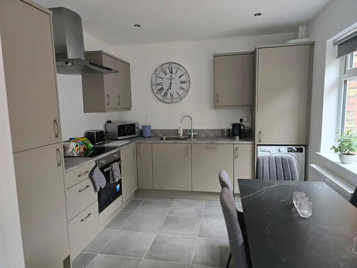 Perfect From Heart Of Sleeps 6 * Belfast